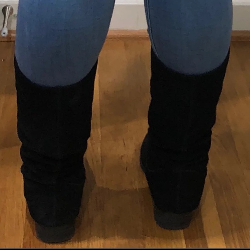 Boots - Picture 2 of 3
